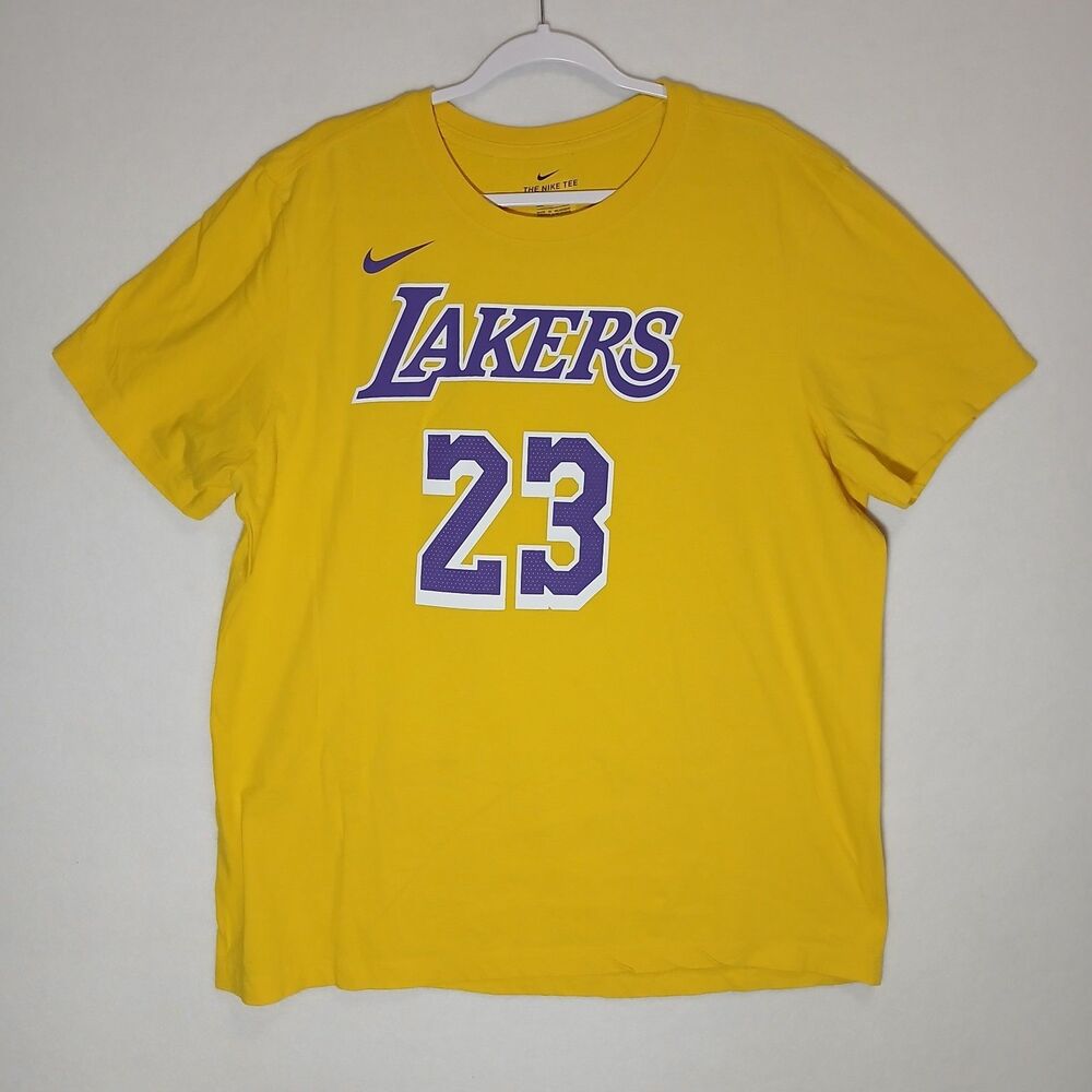 Nike Los Angeles Lakers LeBron James #23 Yellow T-Shirt Men’s XL NBA Tee #1157